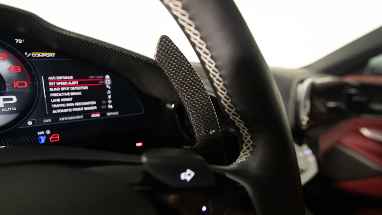 2023 Ferrari Purosangue - Image 21 of 31