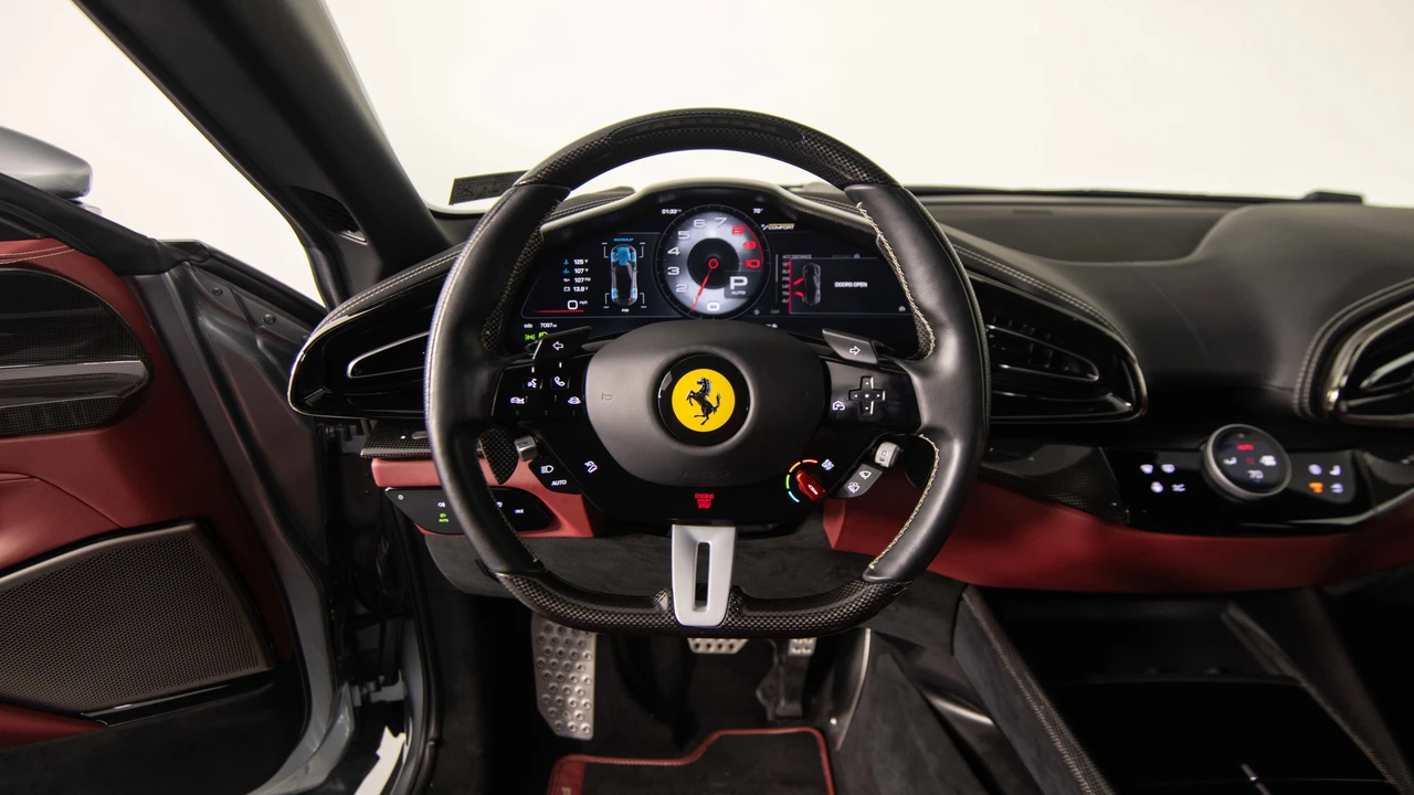 2023 Ferrari Purosangue - Image 19 of 31
