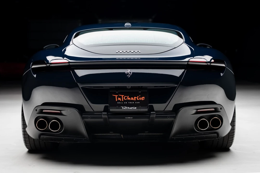 2023 Ferrari Roma - Image 28 of 31