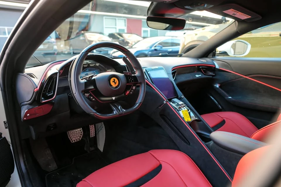 2023 Ferrari Roma - Image 14 of 20