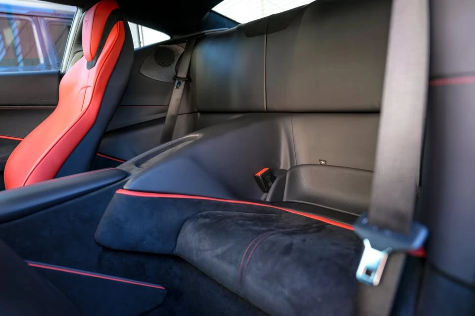 2023 Ferrari Roma - Image 16 of 20