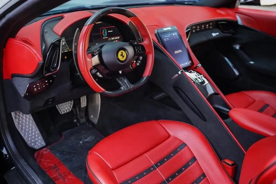 2023 Ferrari Roma - Image 11 of 20