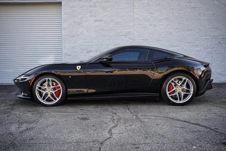 2023 Ferrari Roma - Image 5 of 20