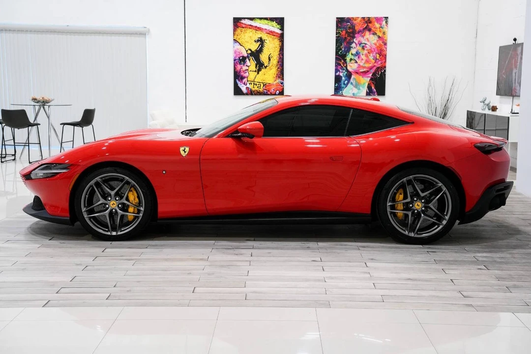 2023 Ferrari Roma - Image 9 of 12