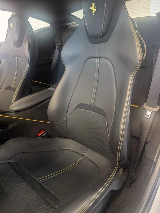 2023 Ferrari Roma - Image 12 of 14