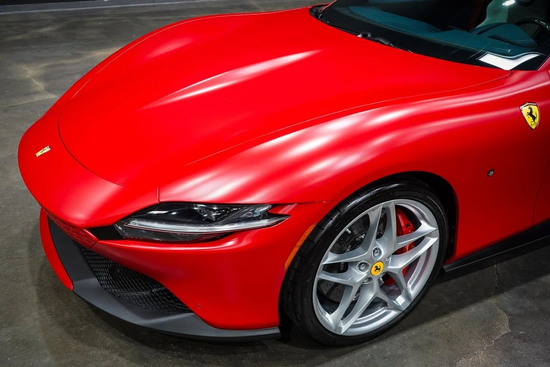 2023 Ferrari Roma - Image 12 of 31