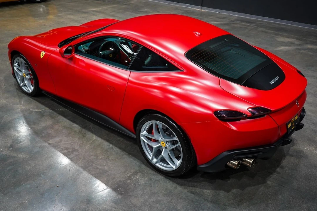 2023 Ferrari Roma - Image 16 of 31