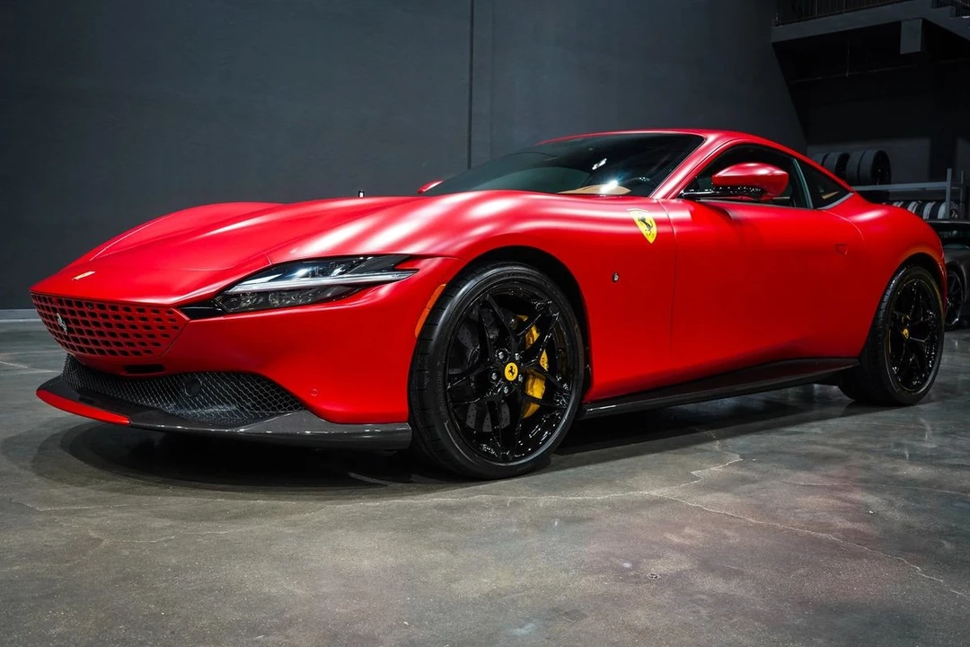 2023 Ferrari Roma - Image 11 of 21