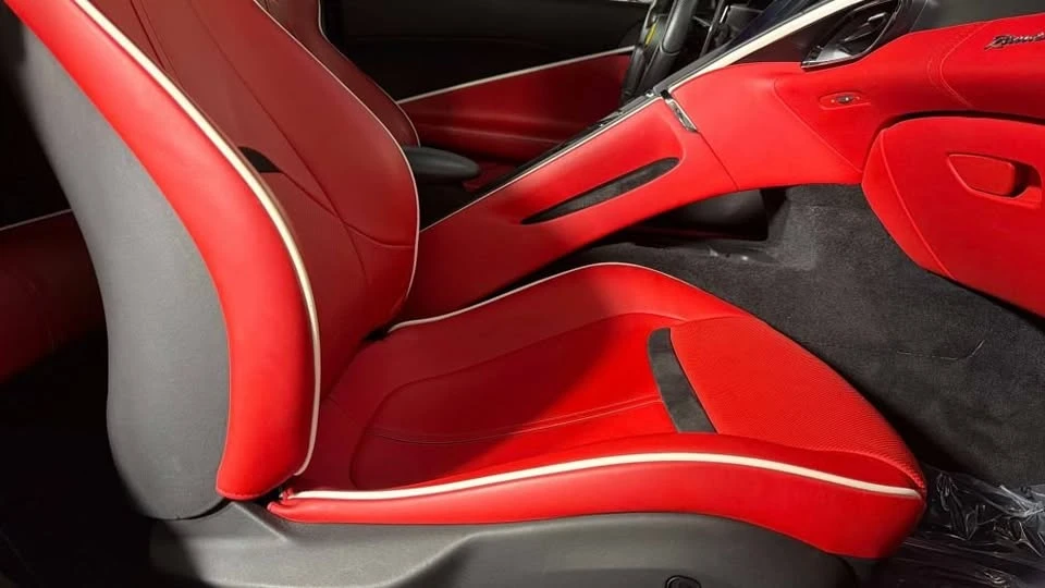 2023 Ferrari Roma - Image 15 of 20