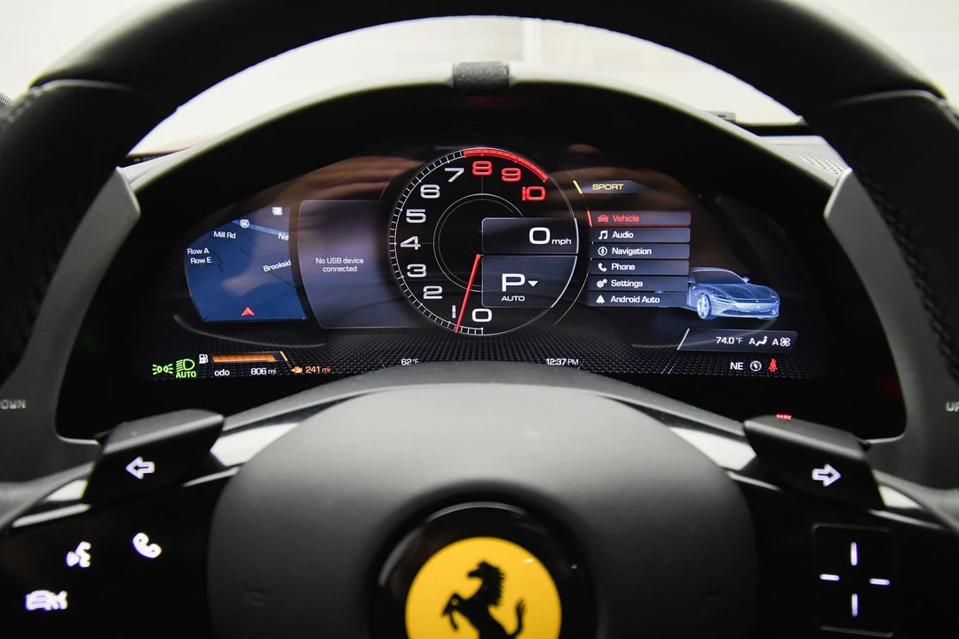 2023 Ferrari Roma - Image 15 of 31