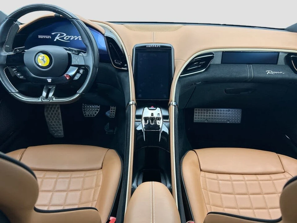 2023 Ferrari Roma - Image 13 of 31