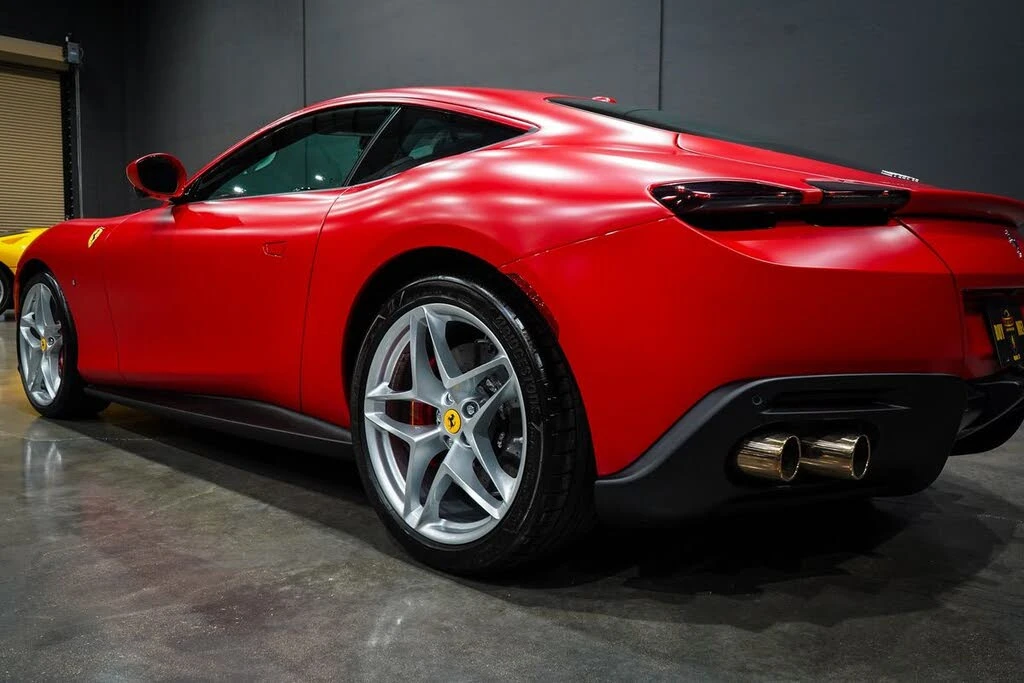2023 Ferrari Roma - Image 22 of 31