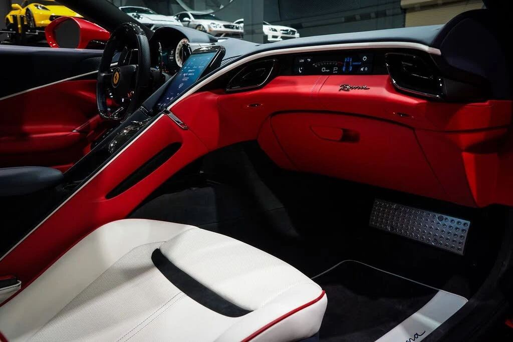2023 Ferrari Roma - Image 29 of 31