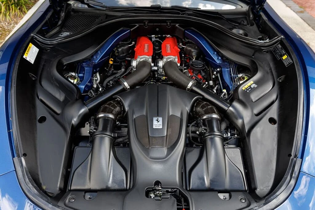 2023 Ferrari Roma - Image 13 of 31