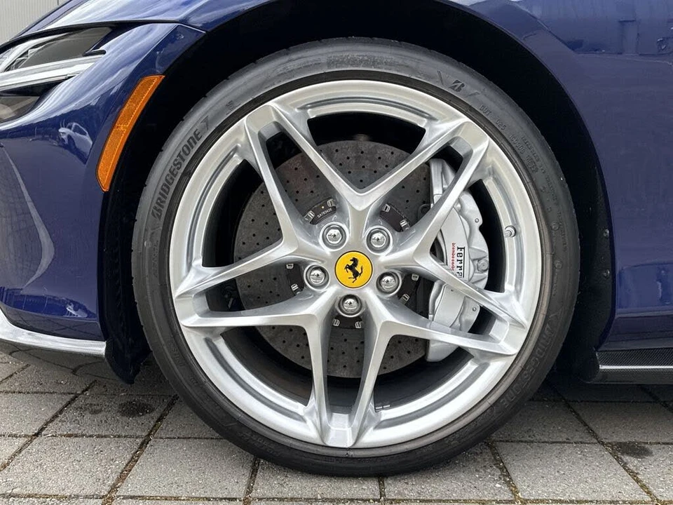 2023 Ferrari Roma - Image 10 of 31