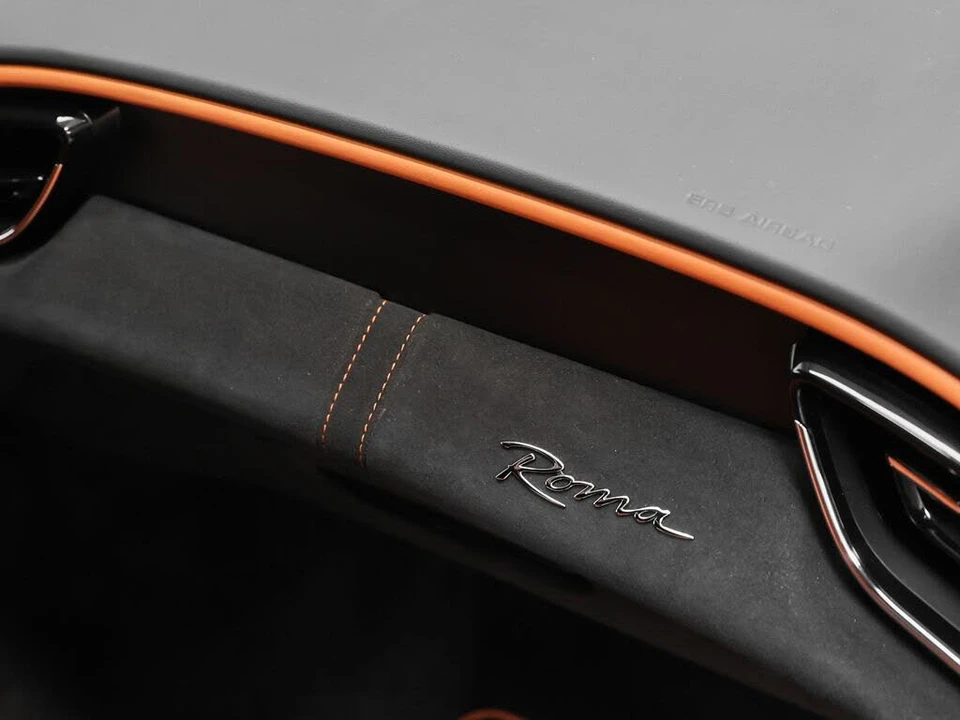 2023 Ferrari Roma - Image 23 of 31