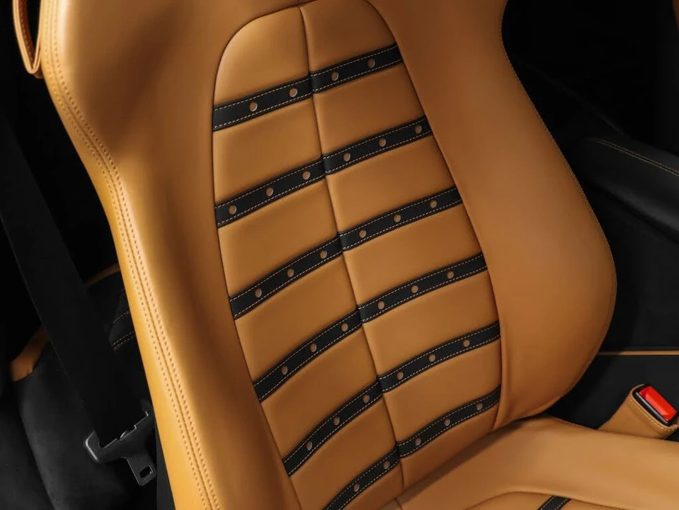 2023 Ferrari Roma - Image 25 of 31