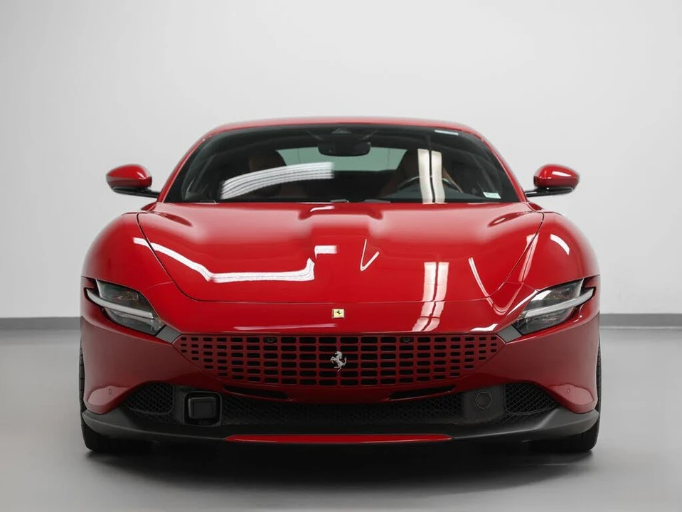2023 Ferrari Roma - Image 14 of 31