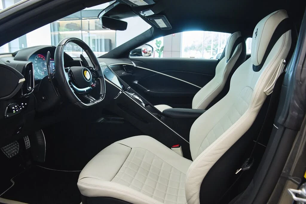 2023 Ferrari Roma - Image 22 of 31