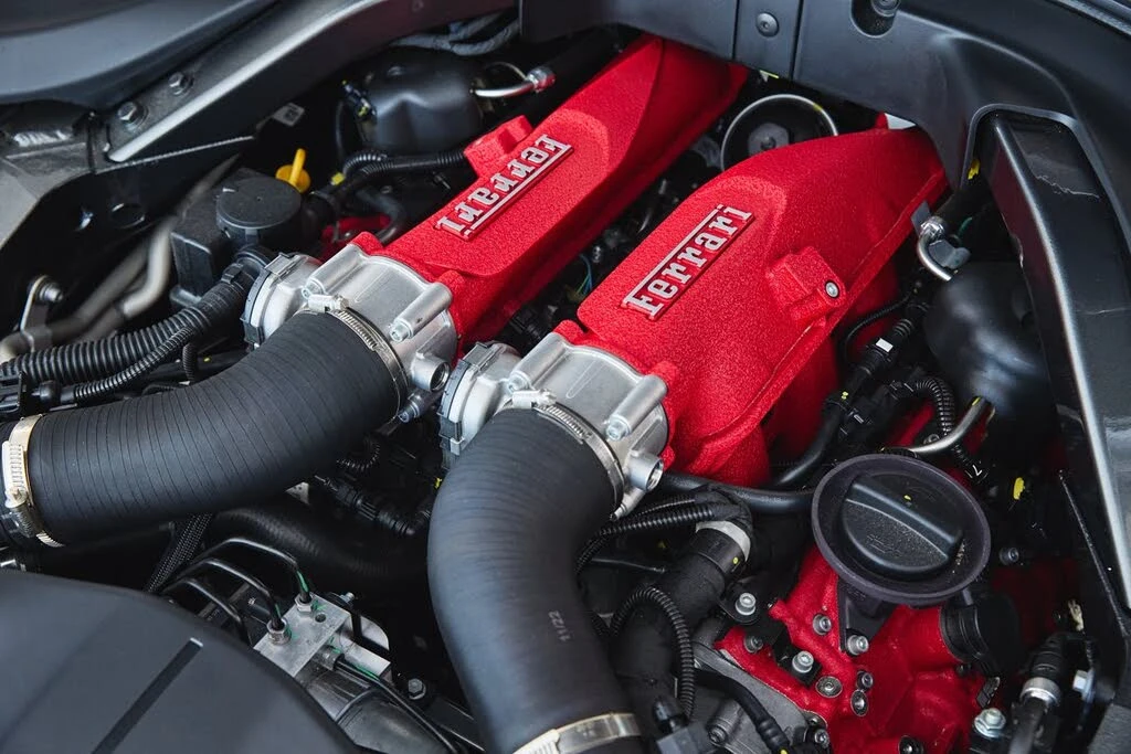 2023 Ferrari Roma - Image 12 of 31