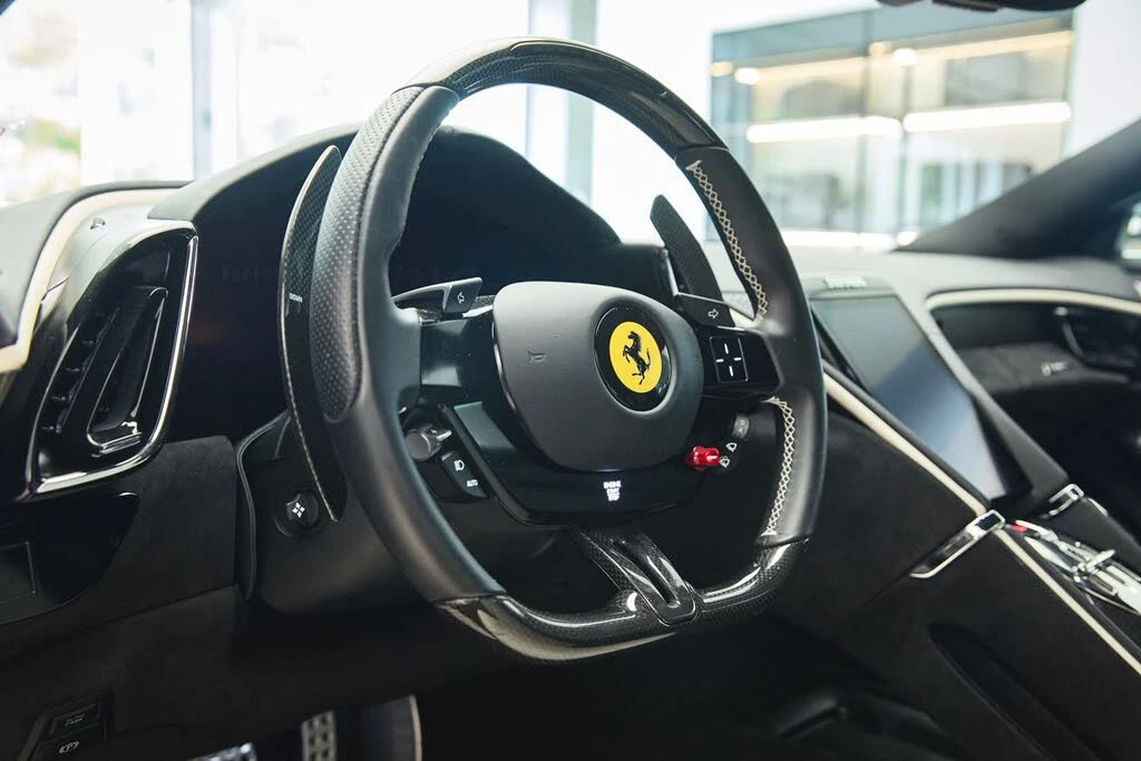 2023 Ferrari Roma - Image 27 of 31