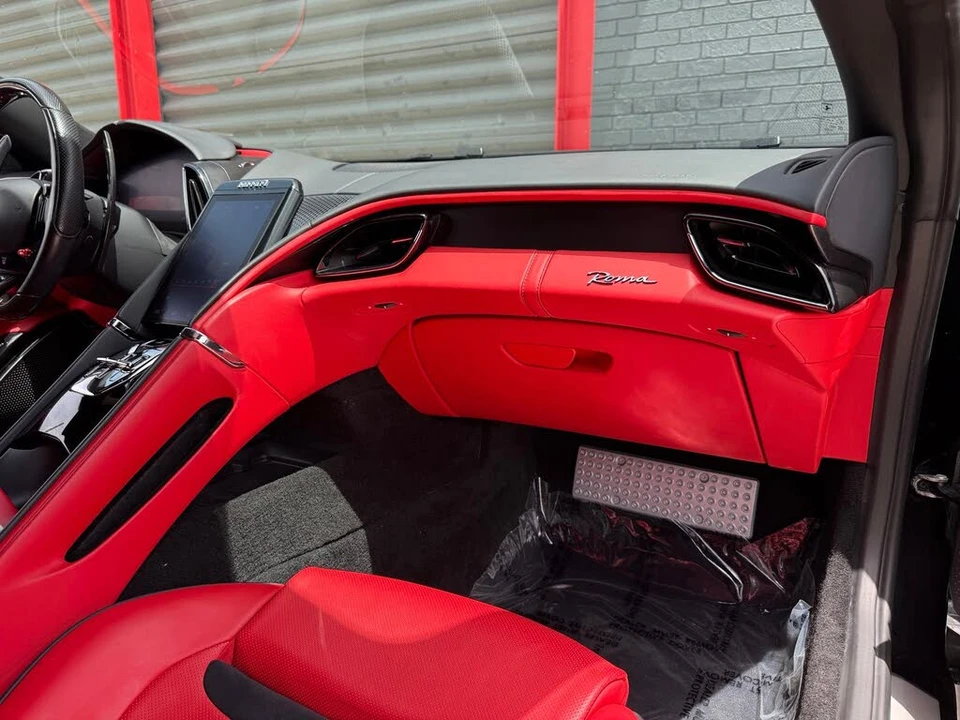 2023 Ferrari Roma - Image 22 of 31