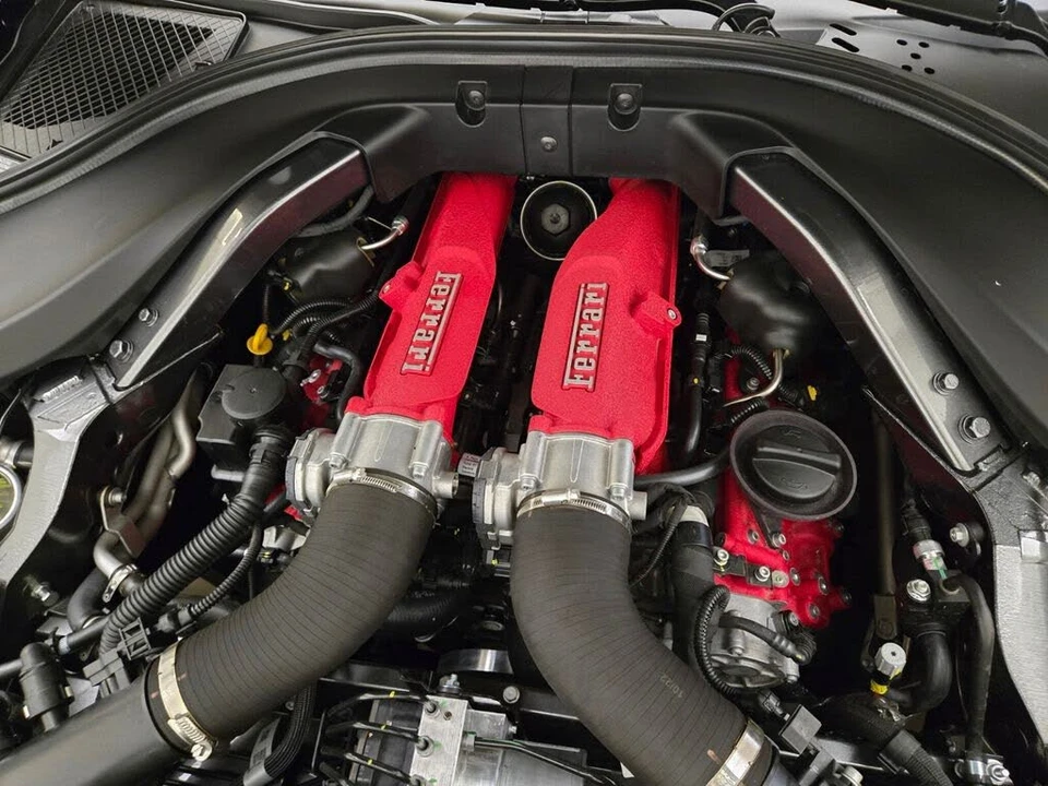 2023 Ferrari Roma - Image 30 of 31