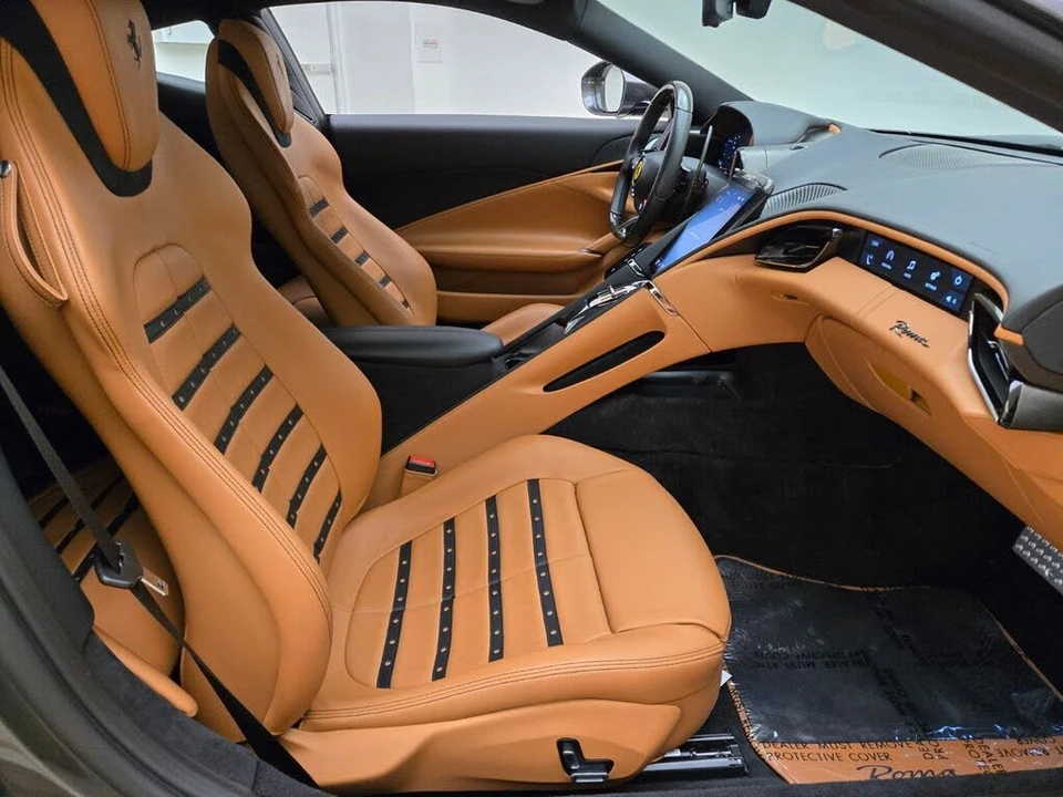 2023 Ferrari Roma - Image 25 of 31