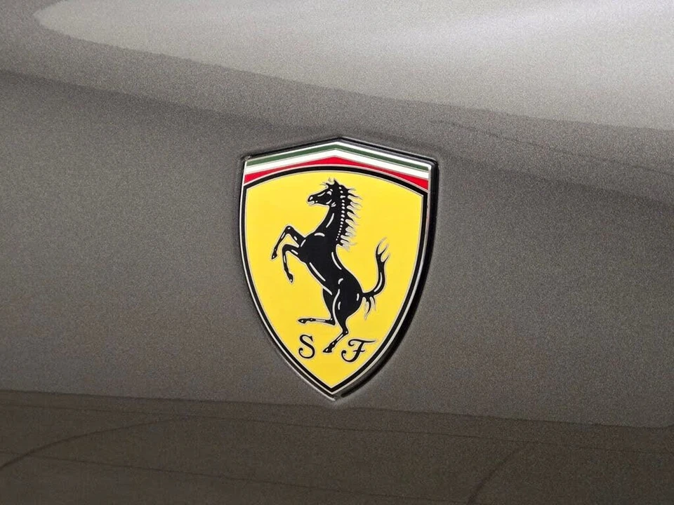 2023 Ferrari Roma - Image 16 of 31
