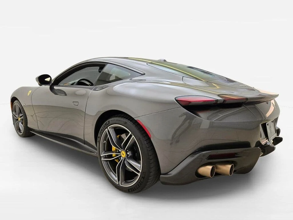 2023 Ferrari Roma - Image 11 of 31