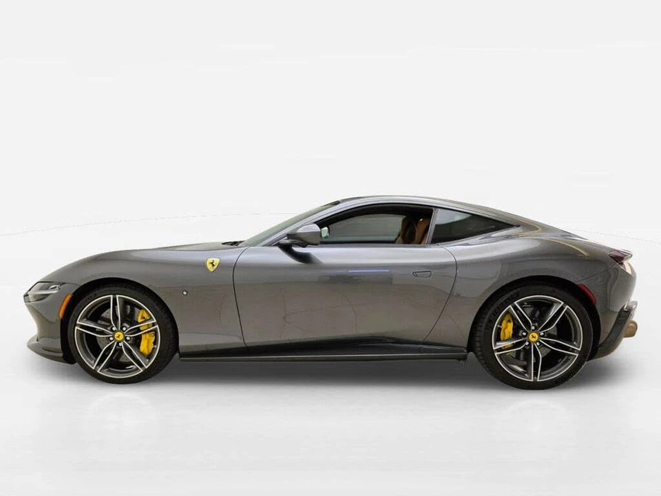 2023 Ferrari Roma - Image 12 of 31