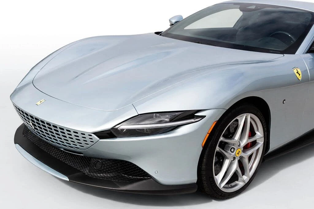 2023 Ferrari Roma - Image 28 of 31