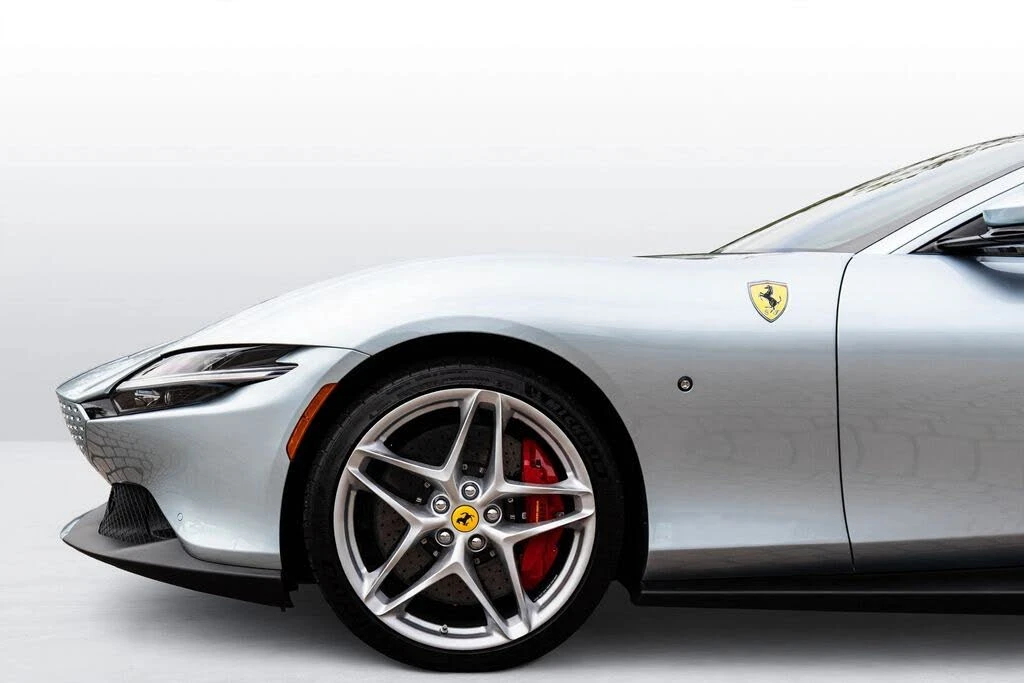 2023 Ferrari Roma - Image 26 of 31
