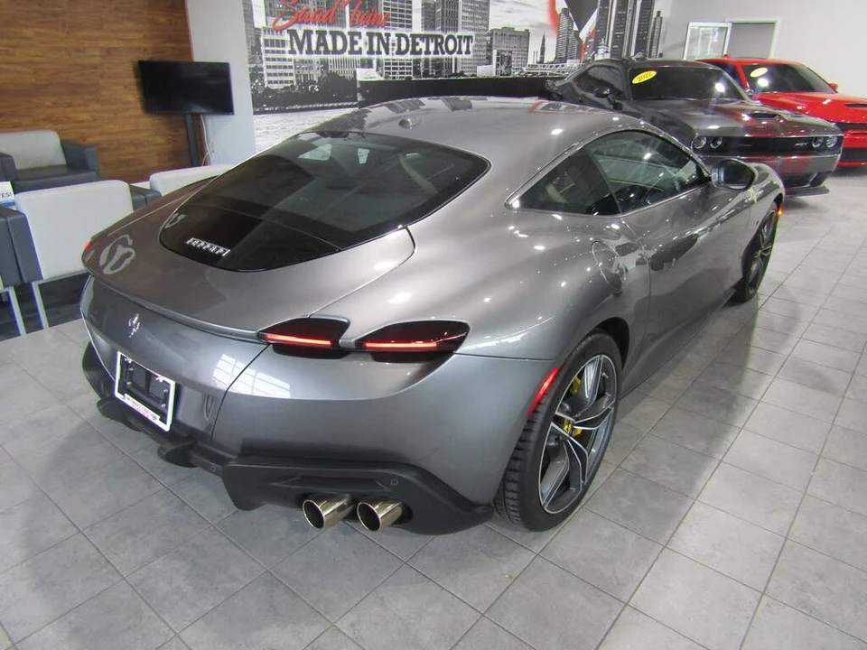 2023 Ferrari Roma - Image 4 of 19