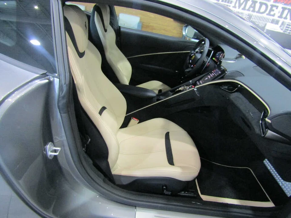 2023 Ferrari Roma - Image 9 of 19