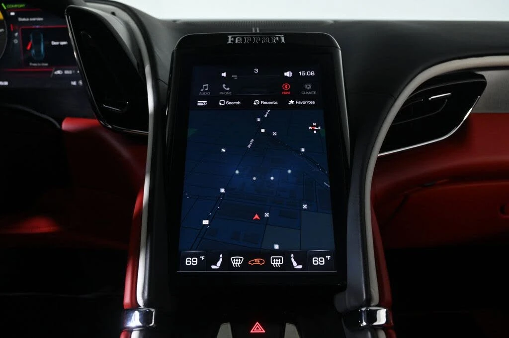 2023 Ferrari Roma - Image 15 of 28