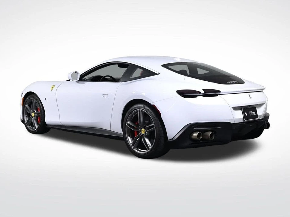 2023 Ferrari Roma - Image 2 of 28