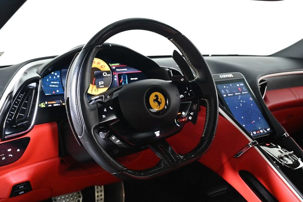 2023 Ferrari Roma - Image 12 of 28