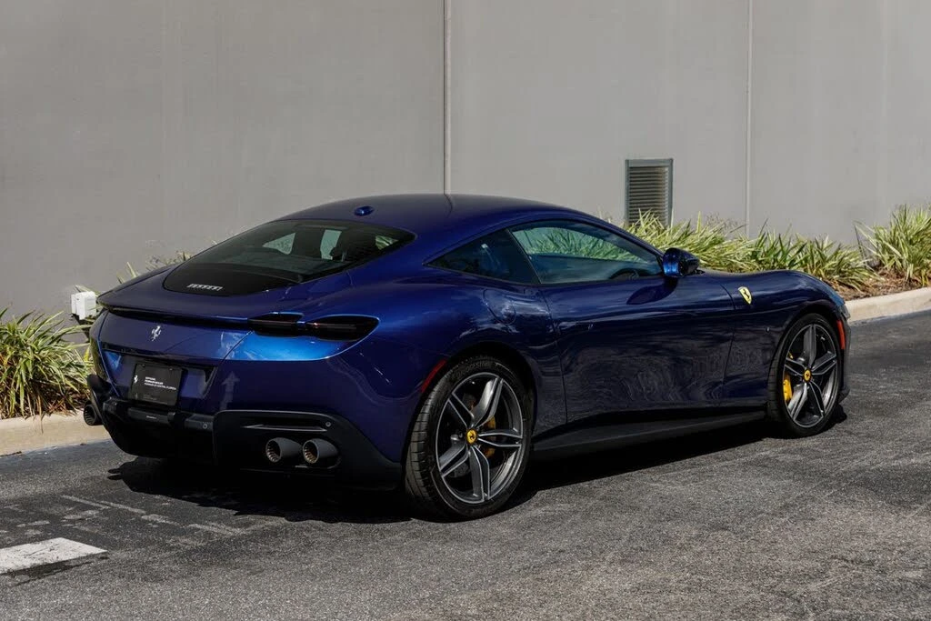 2023 Ferrari Roma - Image 5 of 31