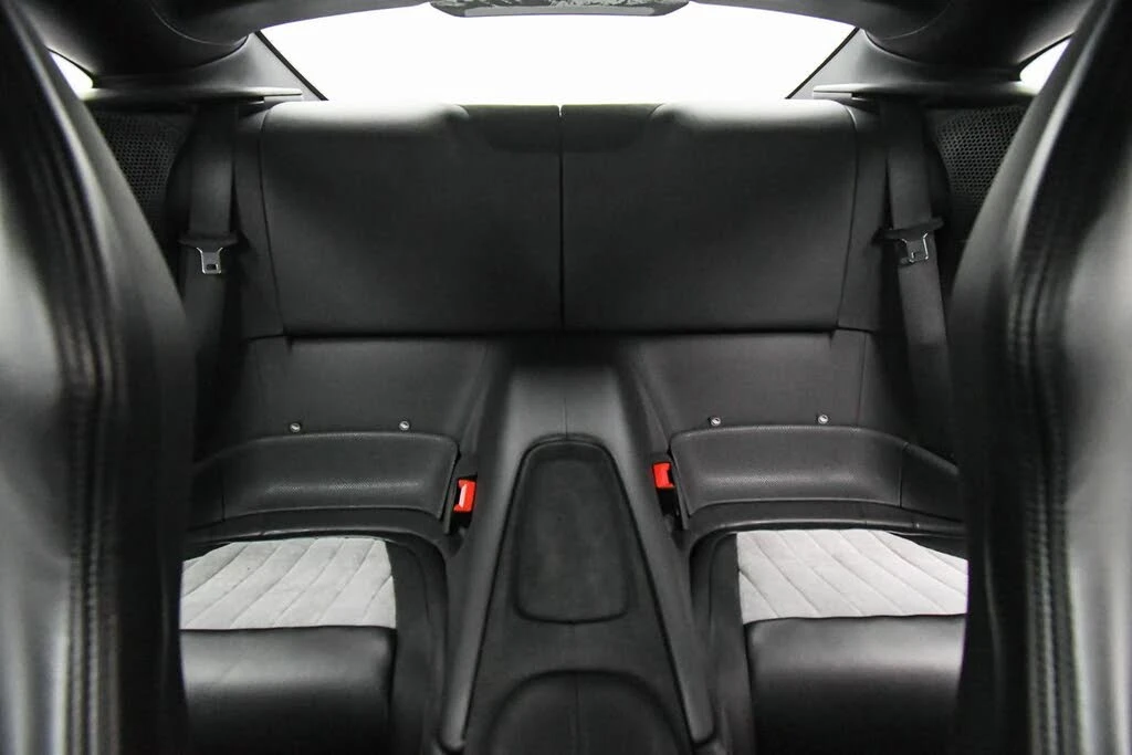 2023 Ferrari Roma - Image 18 of 31