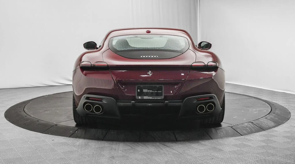 2023 Ferrari Roma - Image 7 of 31