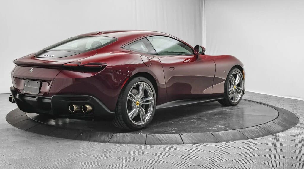2023 Ferrari Roma - Image 9 of 31