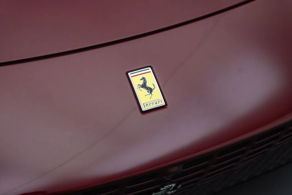 2023 Ferrari Roma - Image 28 of 31