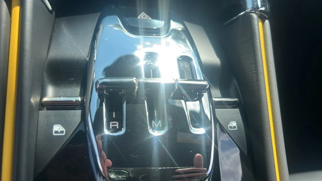 2023 Ferrari Roma - Image 26 of 31