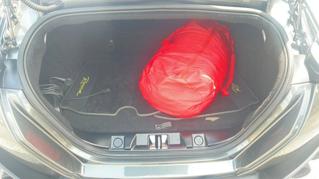 2023 Ferrari Roma - Image 18 of 31