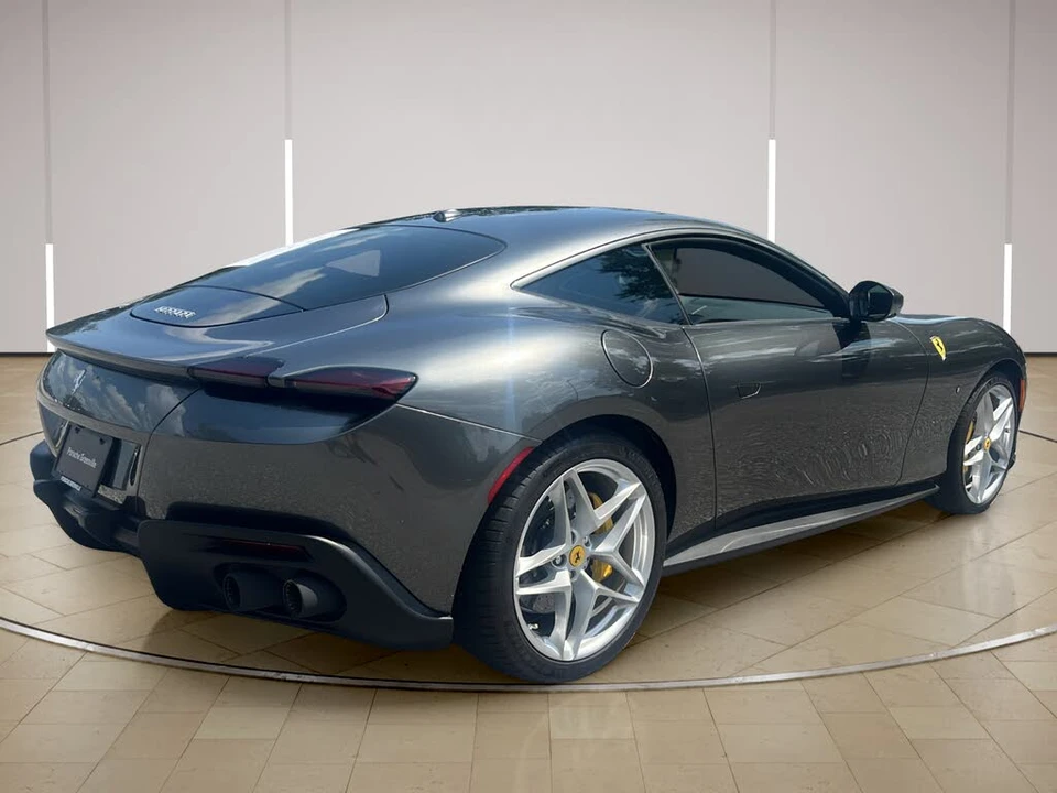 2023 Ferrari Roma - Image 7 of 31