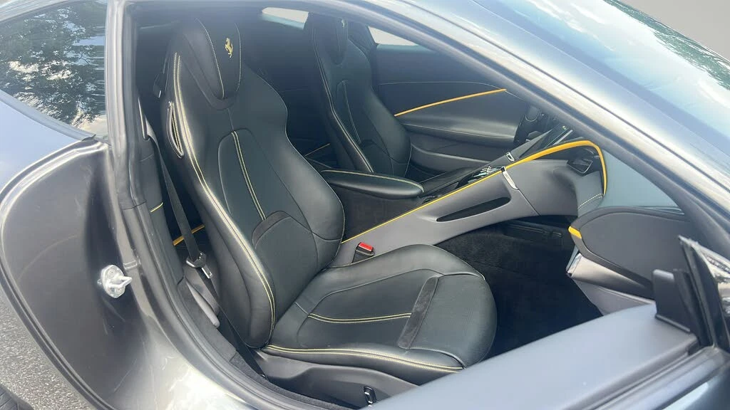 2023 Ferrari Roma - Image 22 of 31