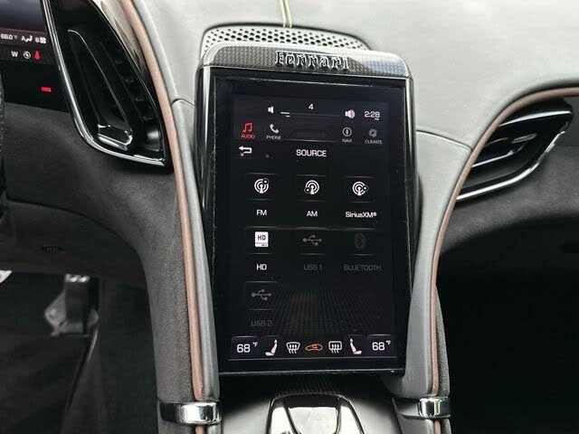 2023 Ferrari Roma - Image 24 of 31