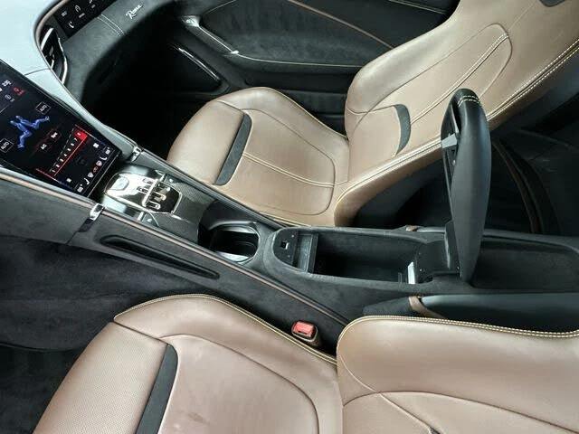 2023 Ferrari Roma - Image 28 of 31