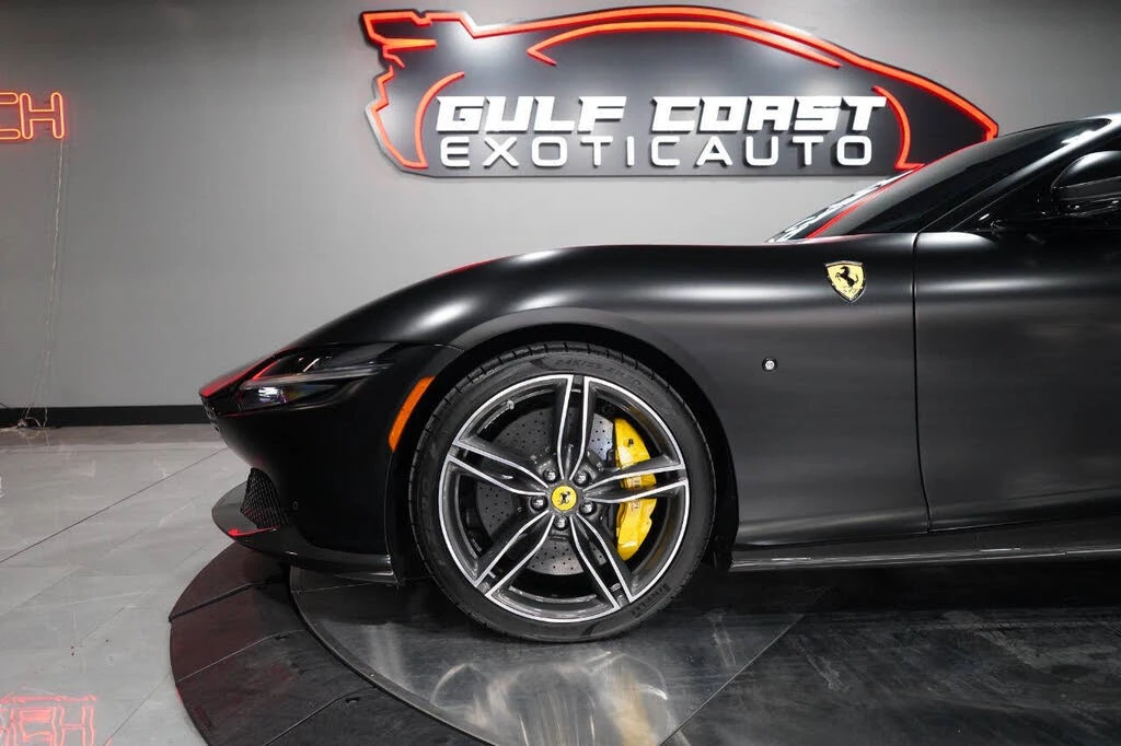 2023 Ferrari Roma - Image 23 of 31